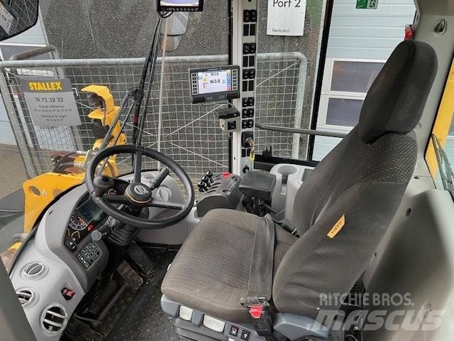 Volvo L90H Wheel Loaders