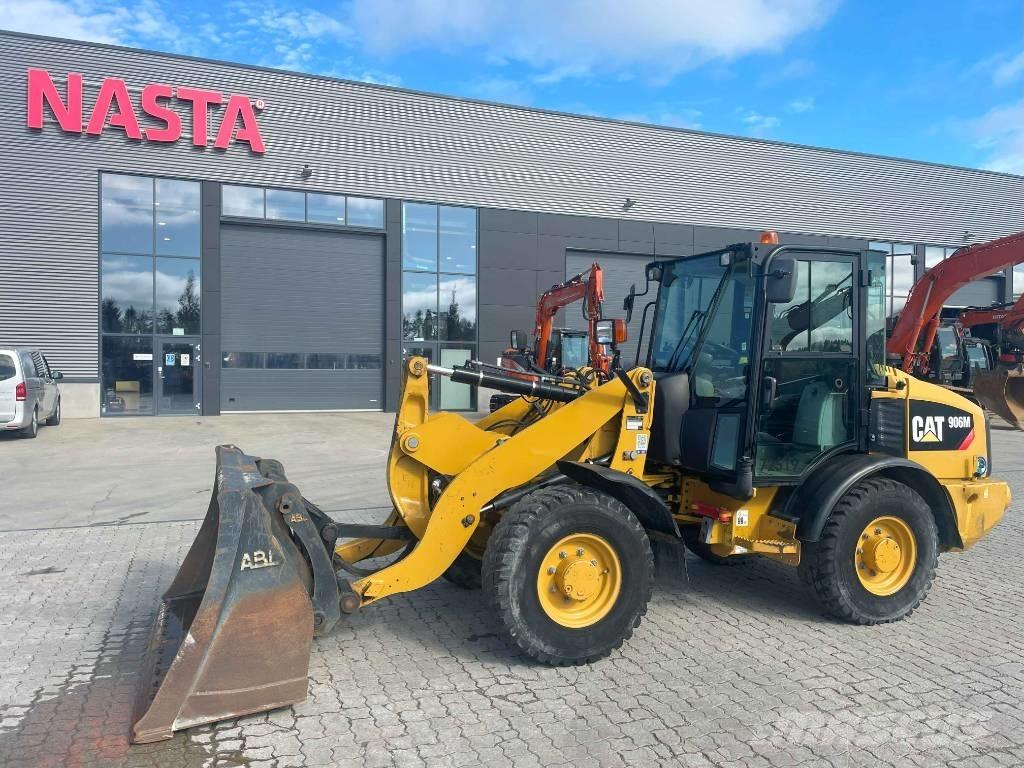 CAT 906M Wheel Loaders