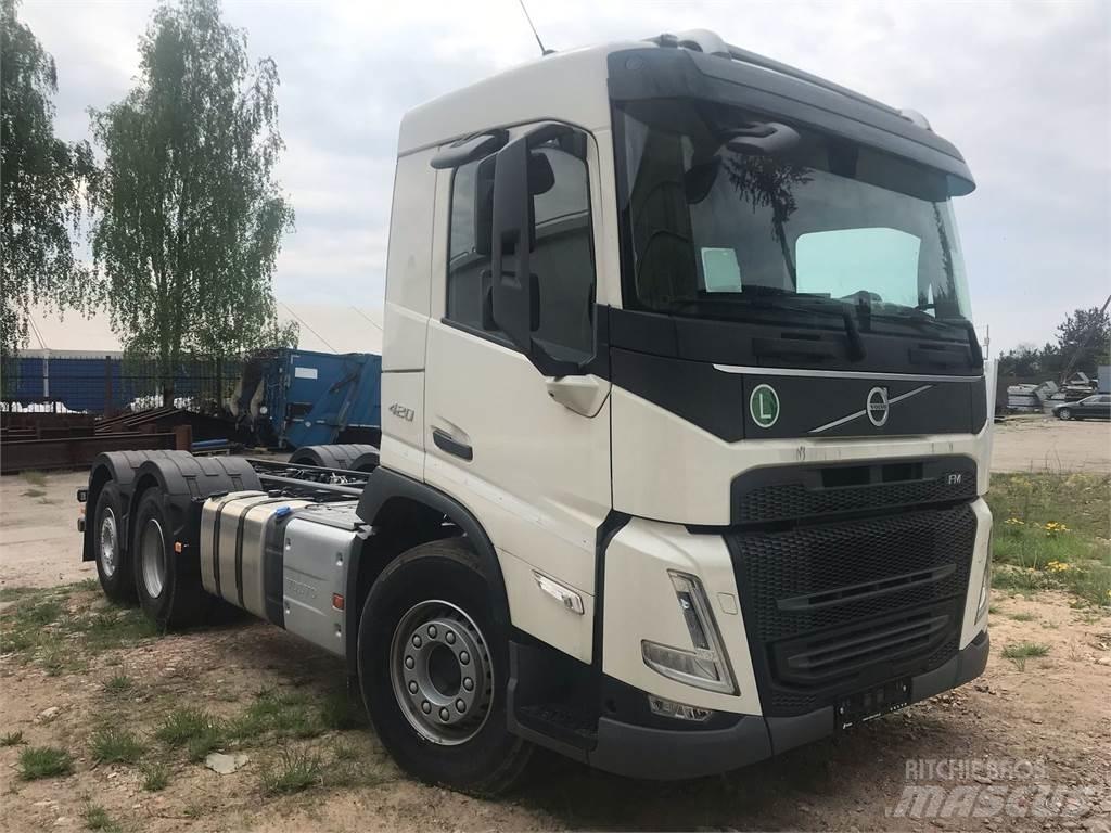 Volvo FM 420 6X2 Cab & Chassis Trucks