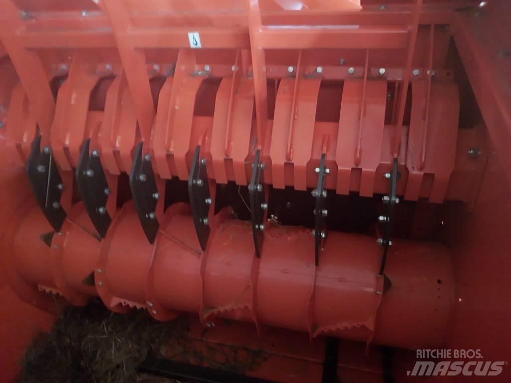 Kubota BC 1300 PRO Shredders