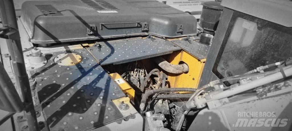 Hyundai HX 300 LC Crawler Excavators