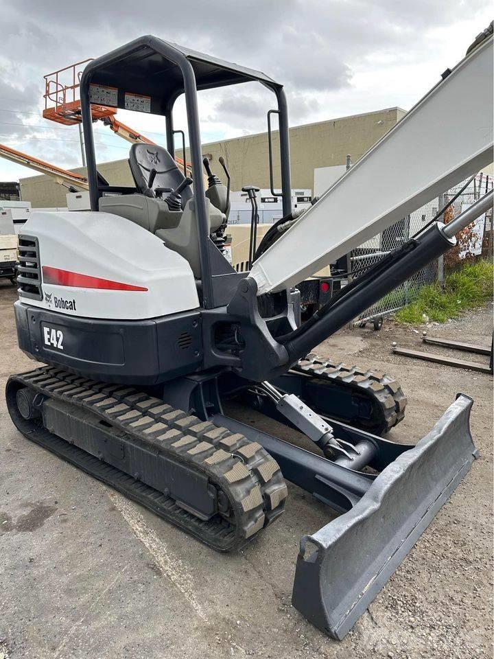 Bobcat E42 Mini Excavators <7t (Mini Diggers)