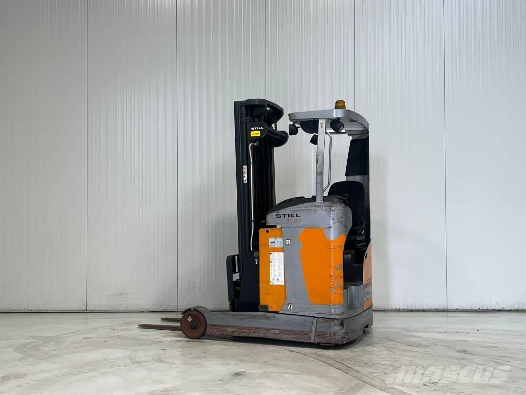 Still FMX 14 Reach trucks