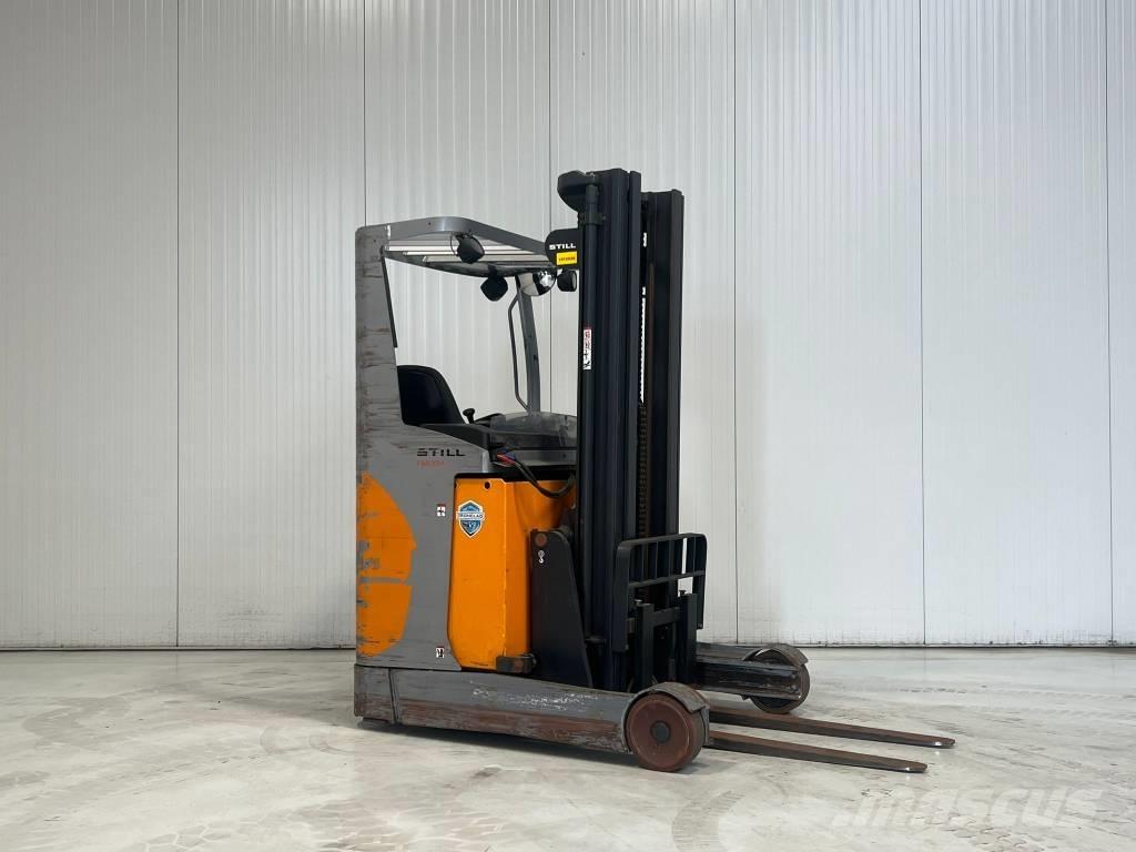 Still FMX 14 Reach trucks