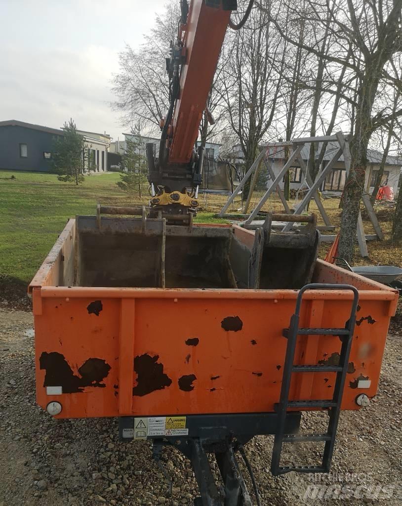 Doosan Dw 140 Wheeled Excavators