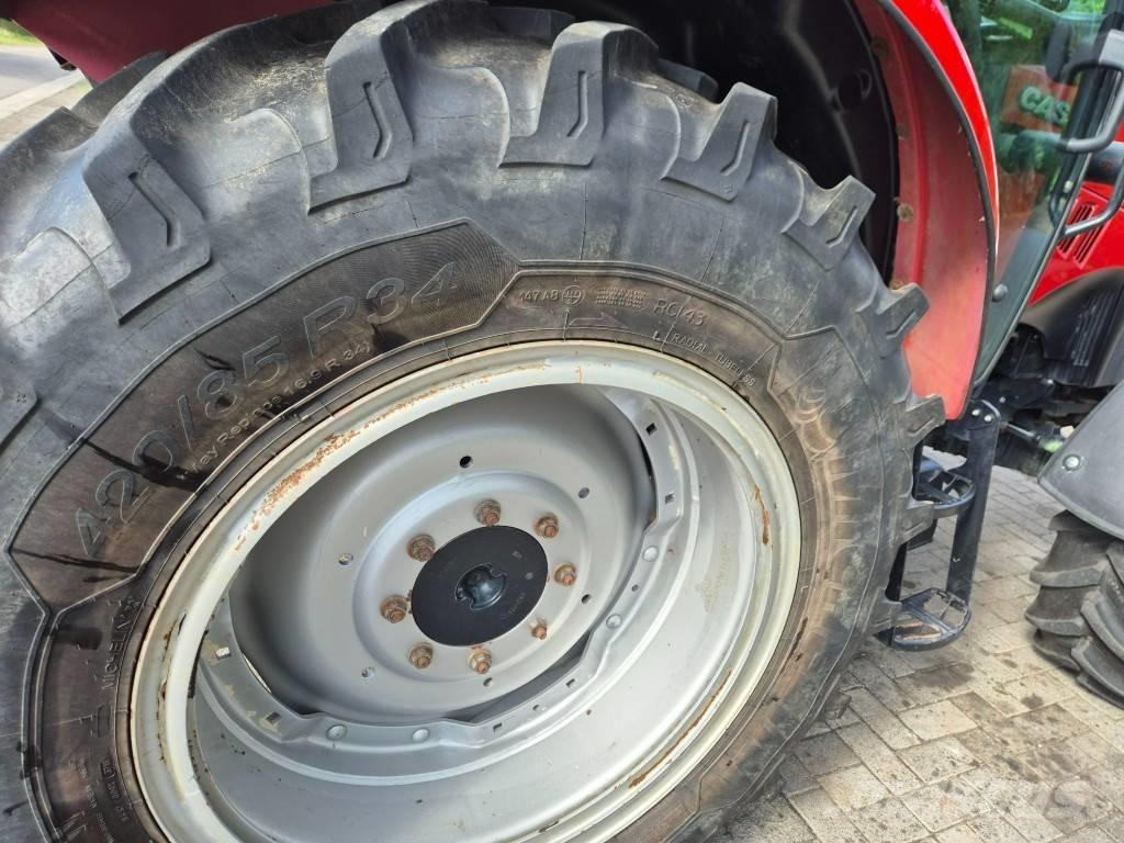 Case IH Farmall 85 C Tractors