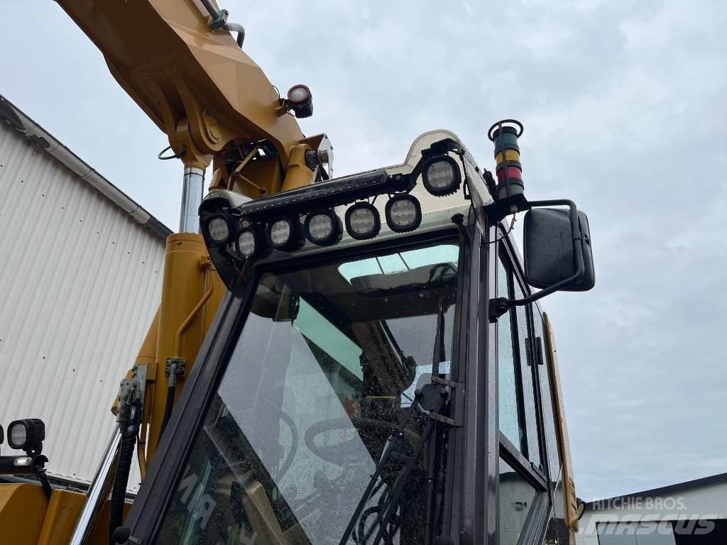 Hydrema M1600C Rail Wheeled Excavators