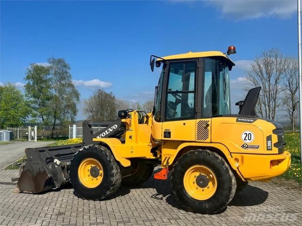 Volvo L30G Wheel Loaders