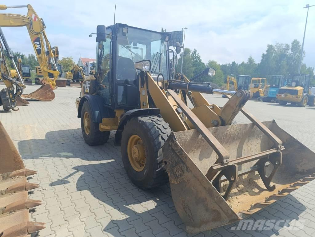 CAT 906 H Wheel Loaders