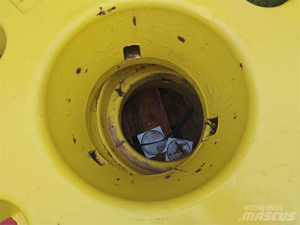John Deere 620 kg Other tractor accessories