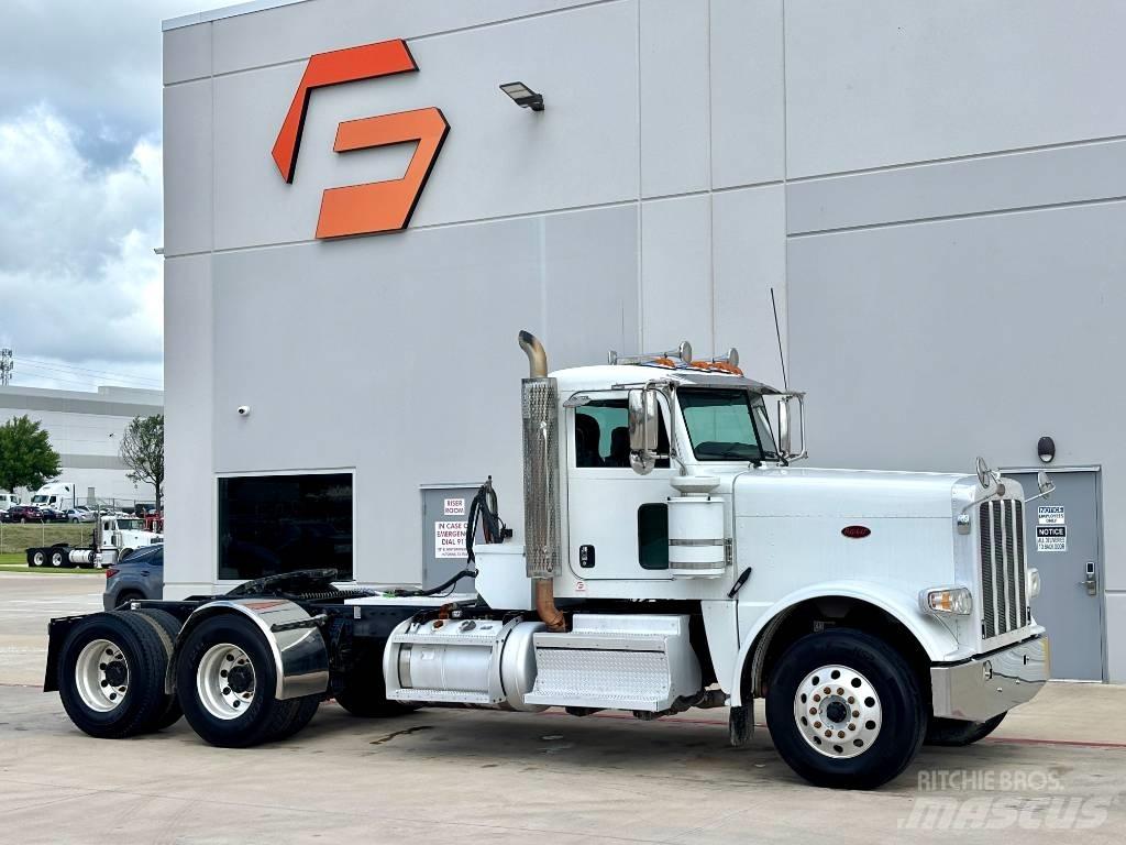 Peterbilt 389 Conventional Trucks / Tractor Trucks