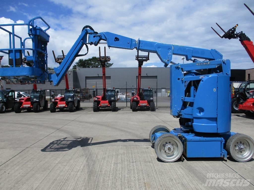 JLG E 300 AJP (180) Articulated boom lifts