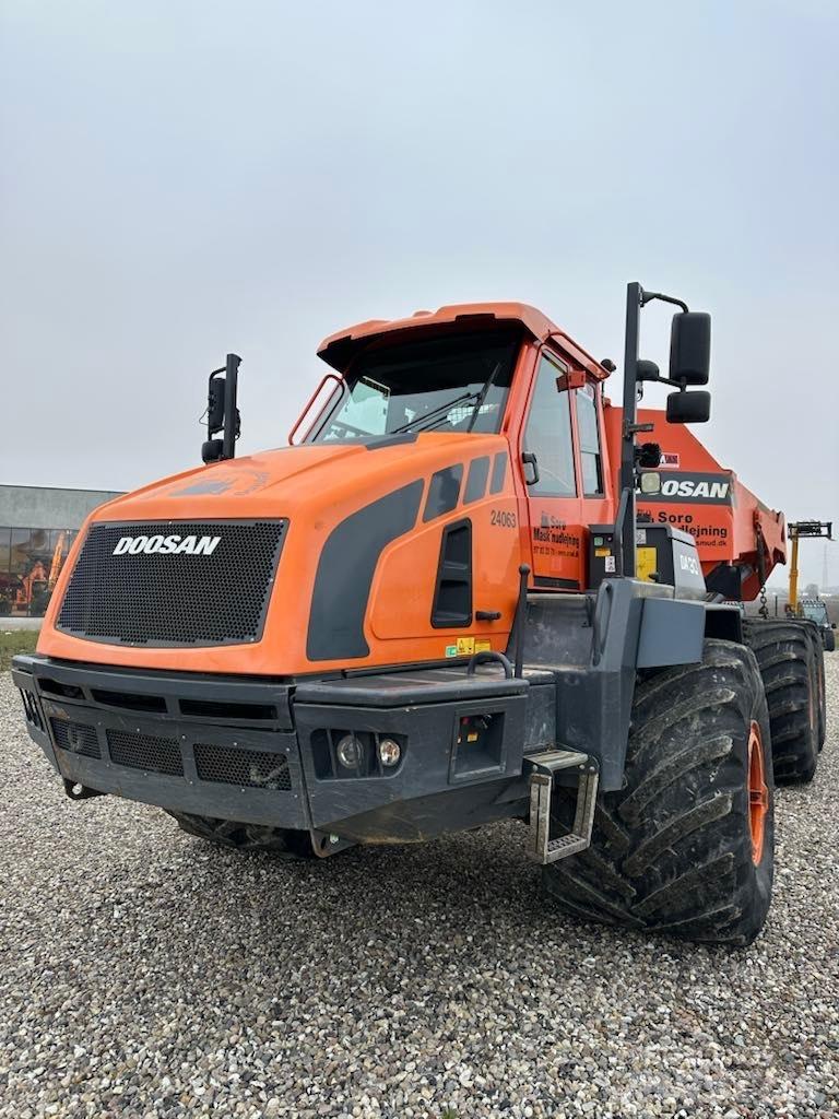 Doosan DA 30 Site Dumpers