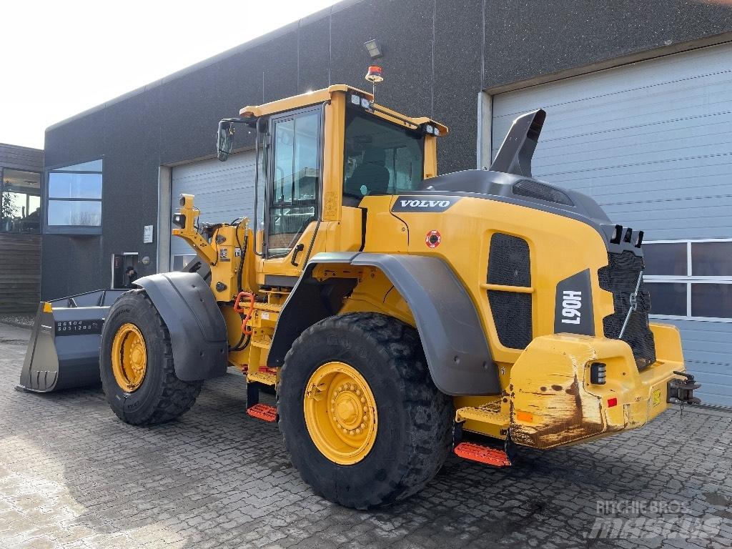 Volvo L90H Wheel Loaders