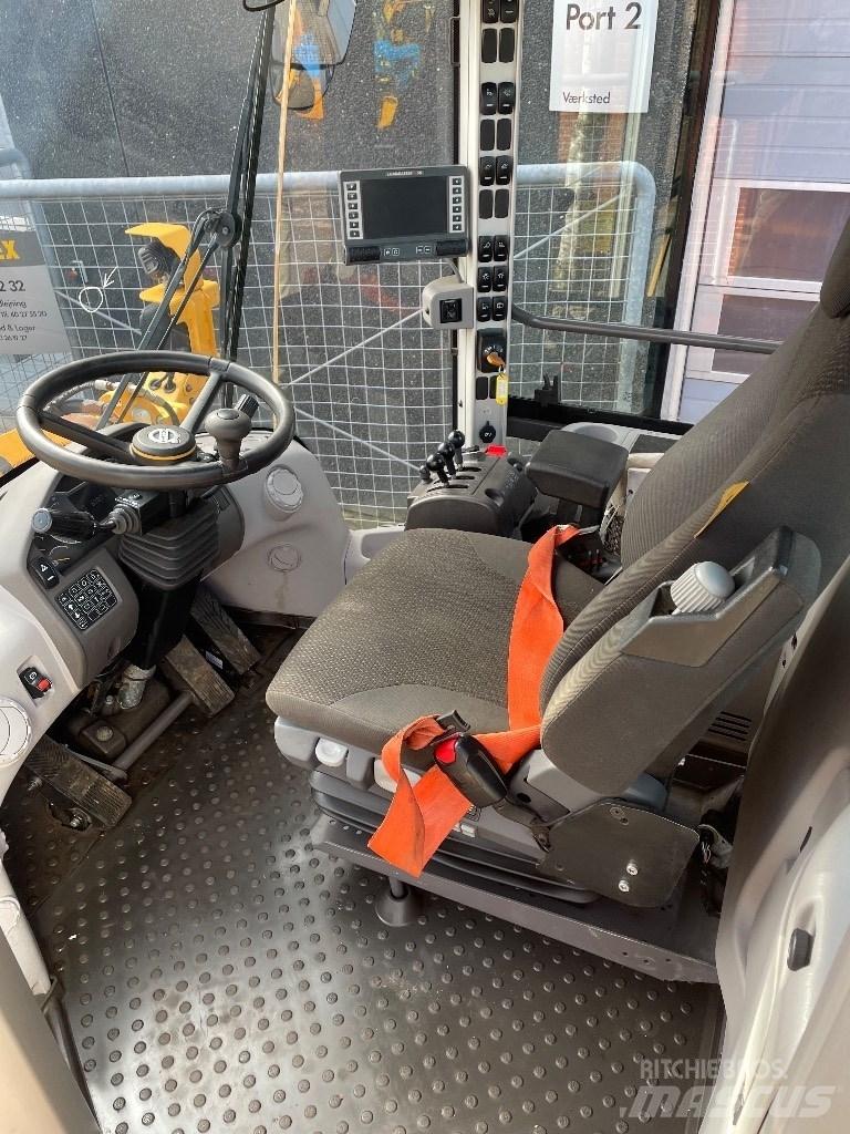 Volvo L90H Wheel Loaders