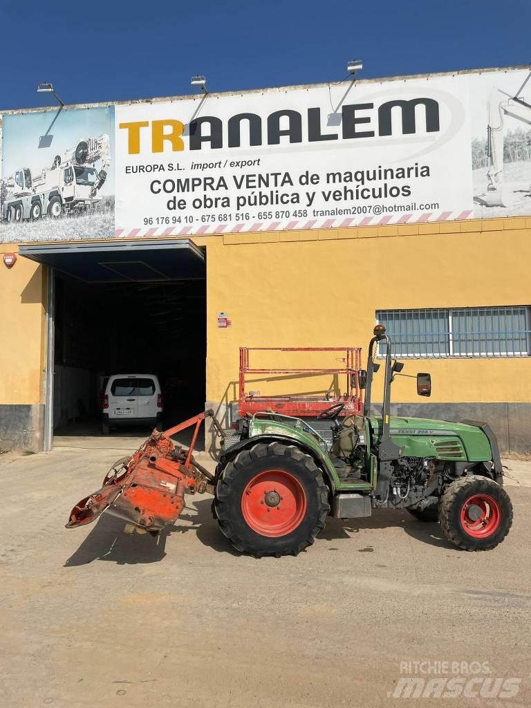 Fendt 208 S Tractors