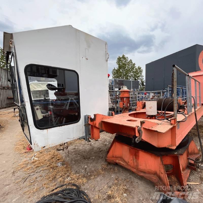 Peiner SK76 Tower Cranes