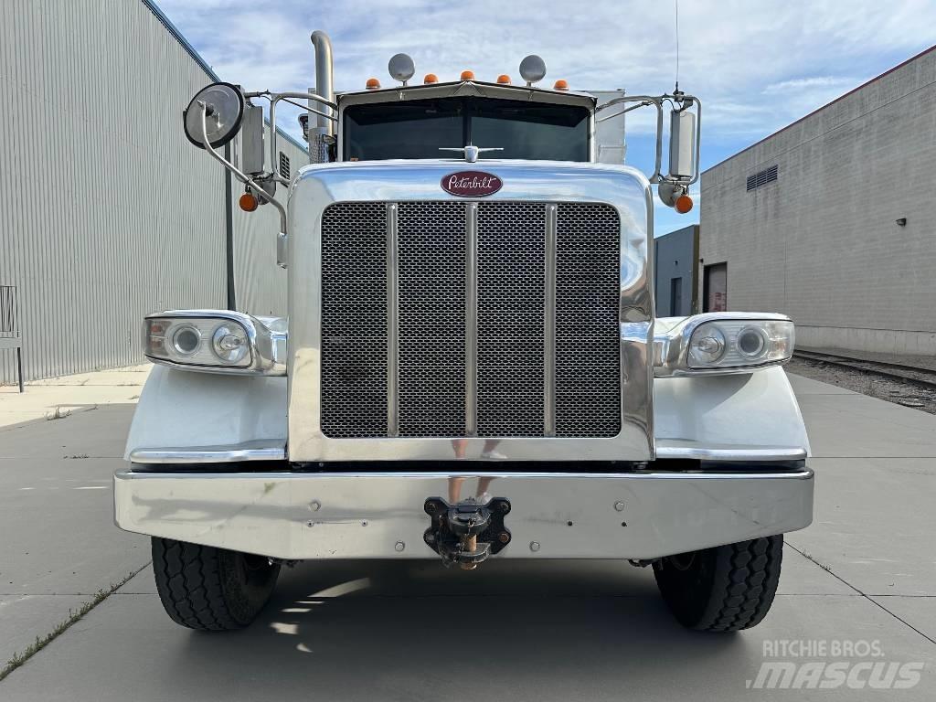 Kenworth 367 Dump Trucks