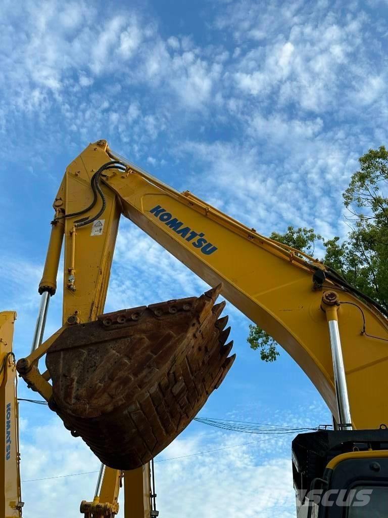 Komatsu PC 400-8 Crawler Excavators