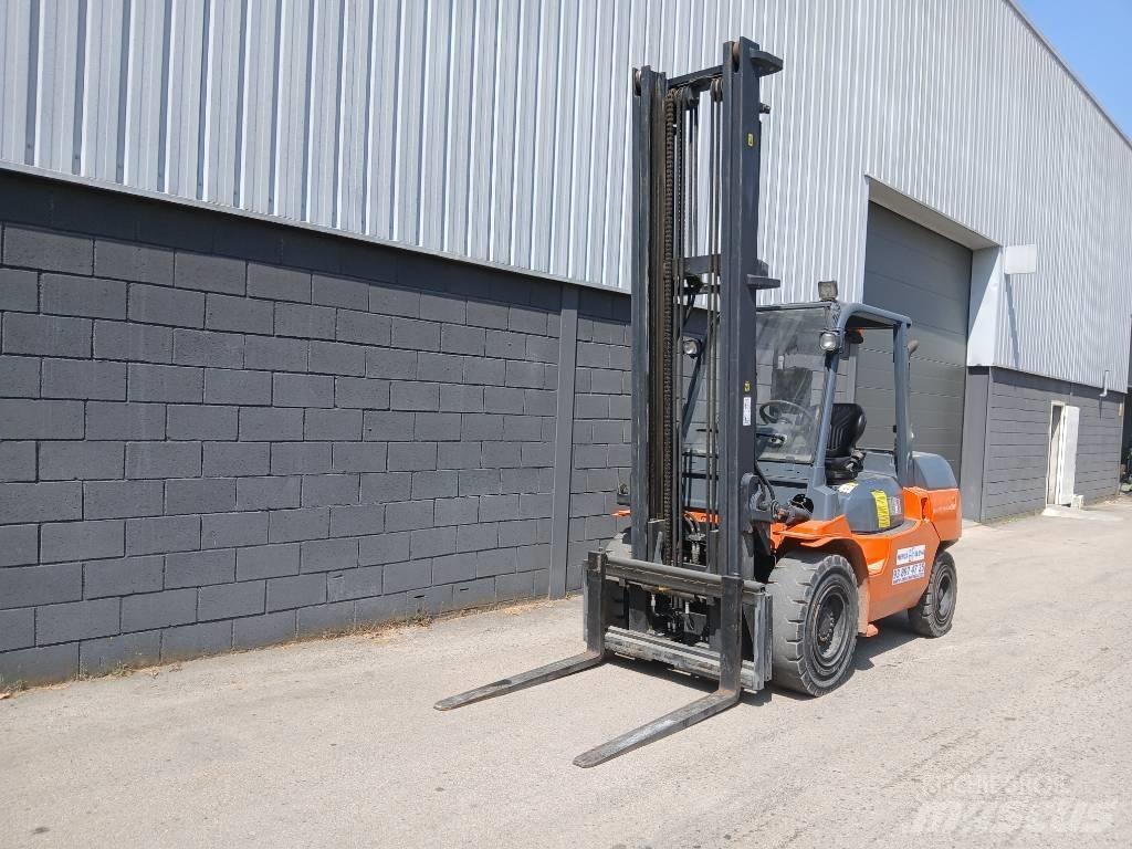 Toyota 42-7 FD 40 Diesel Forklifts