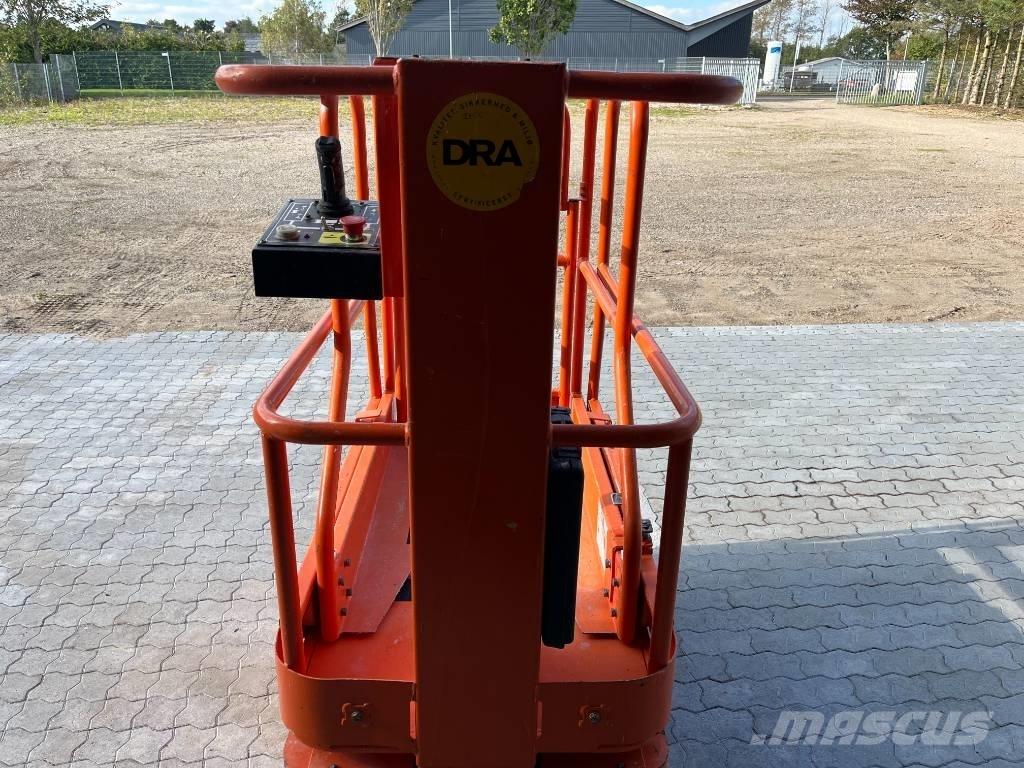 Snorkel TM 12 Vertical mast lifts