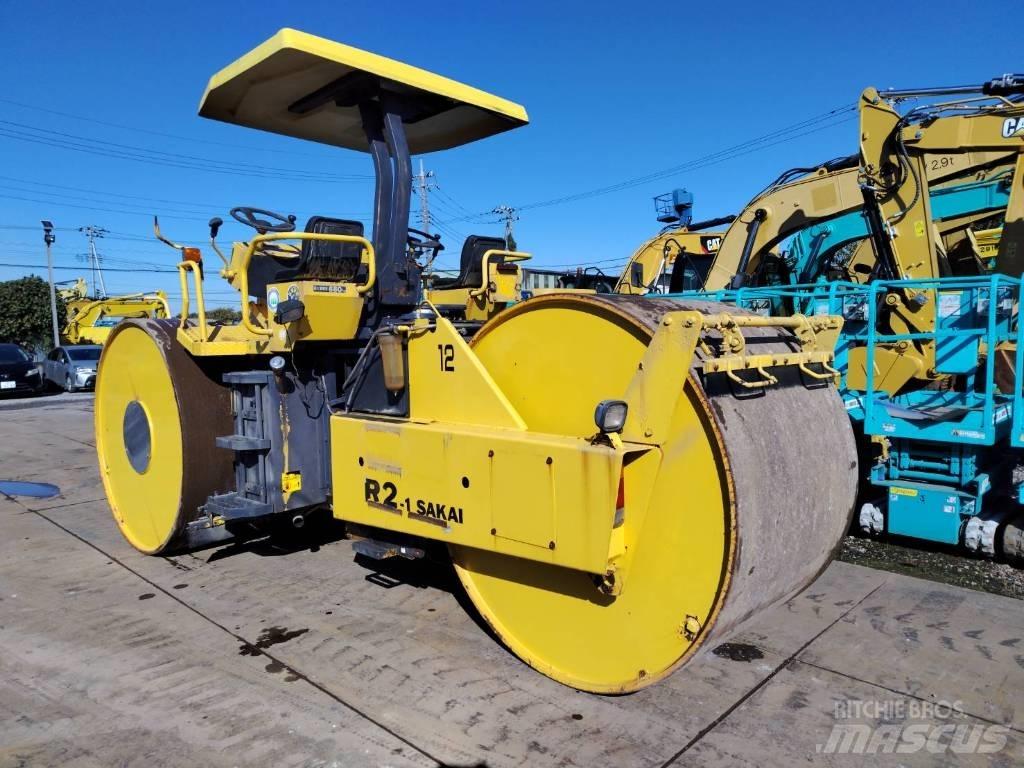Sakai R 2-1 Twin drum rollers