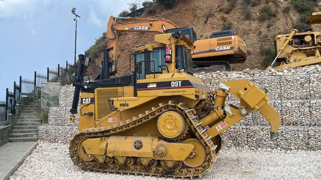 CAT D 9 N Crawler dozers