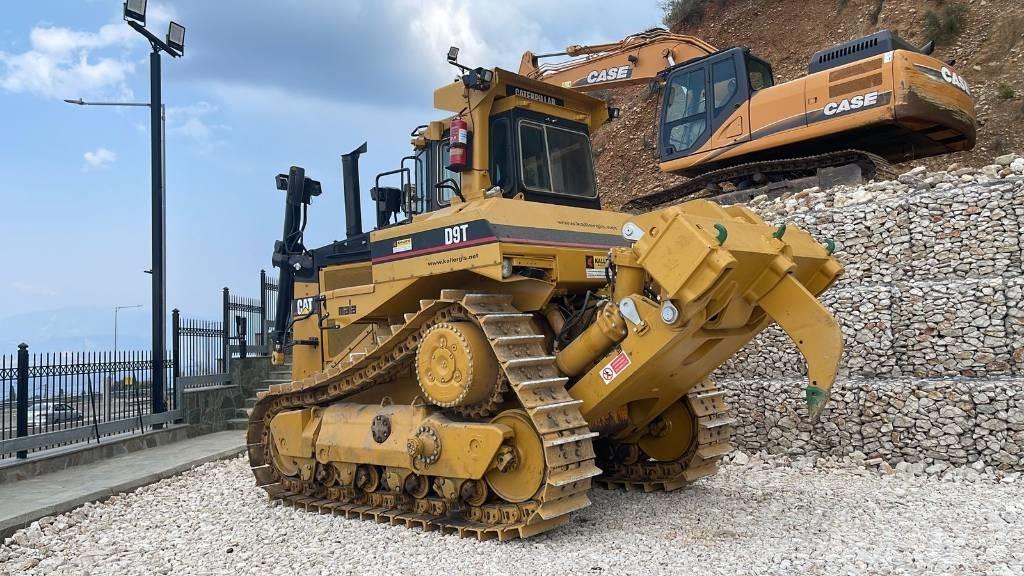 CAT D 9 N Crawler dozers