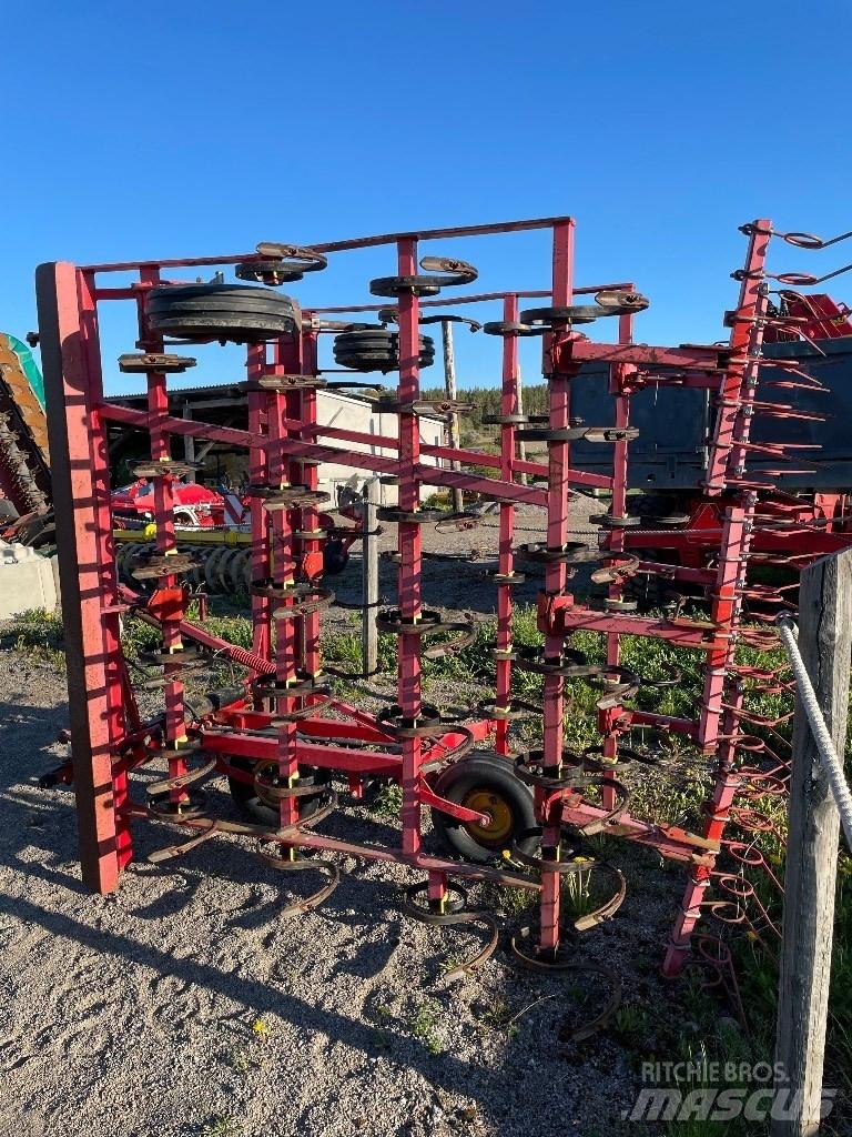 Väderstad HJ470 Harrows