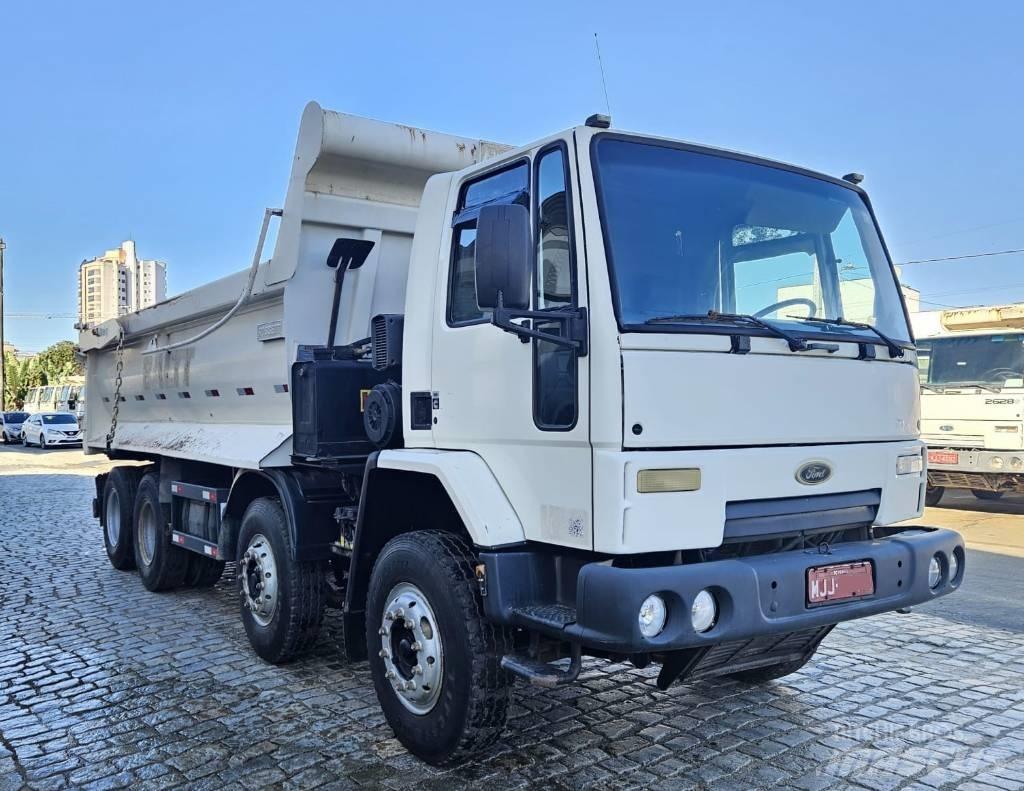 Ford 2628 Dump Trucks