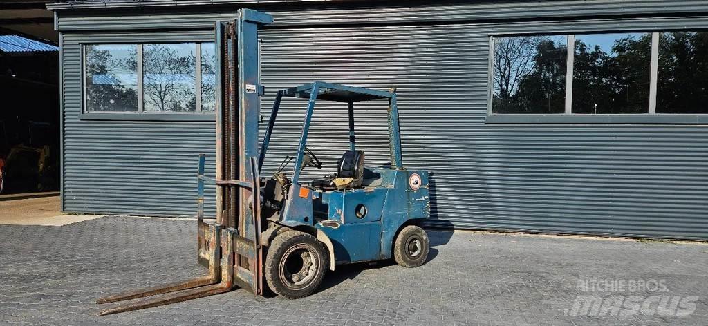 Clark 3 ton diesel Misc Forklifts
