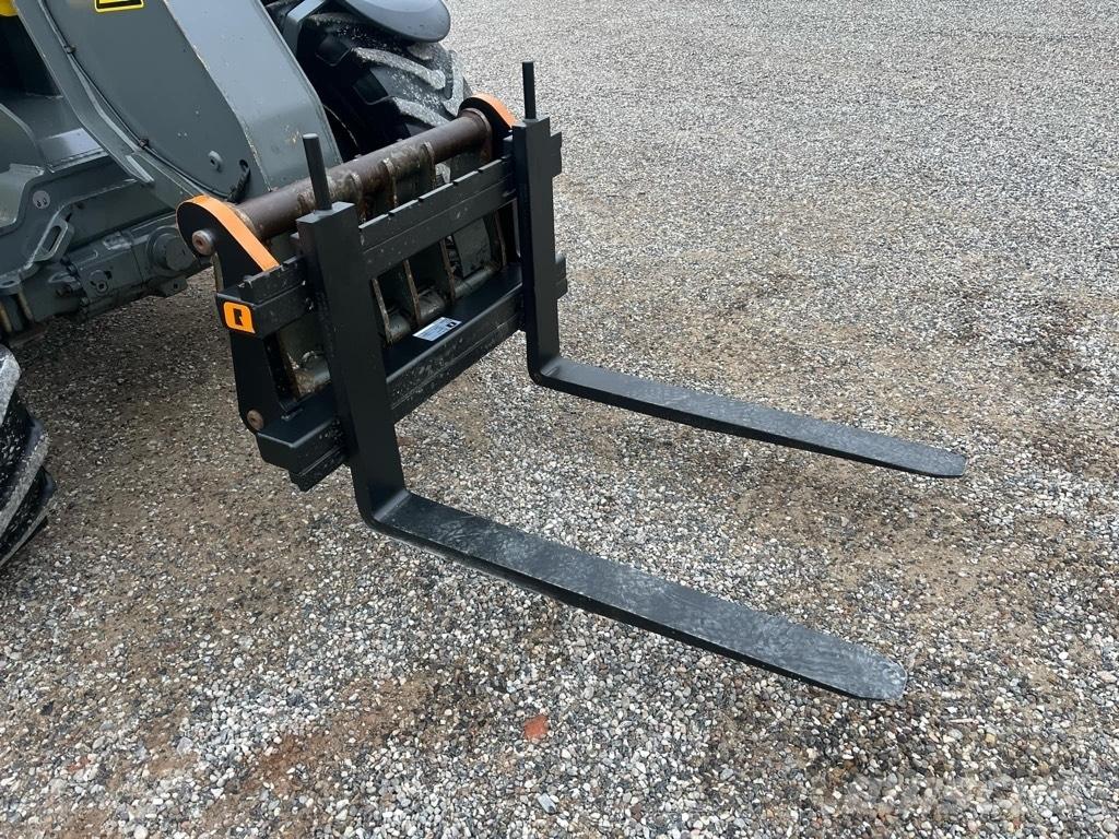 Ålö Pallegafler Telescopic Handlers