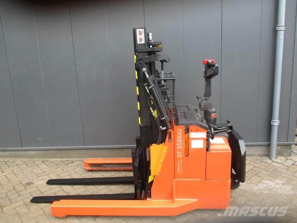 BT RWE 120 Reach Stackers
