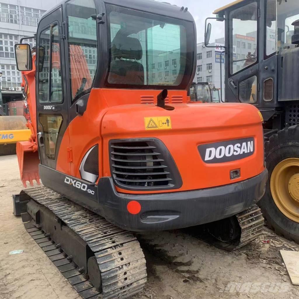 Doosan DX60 Mini excavators  7t - 12t