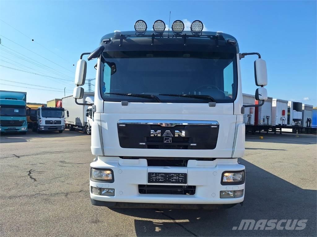 MAN TGM 18.250 Cab & Chassis Trucks