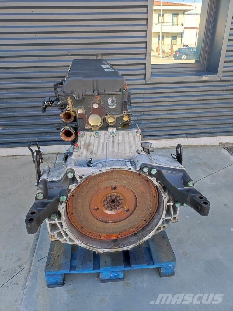 MAN D2676 LF53 Engines