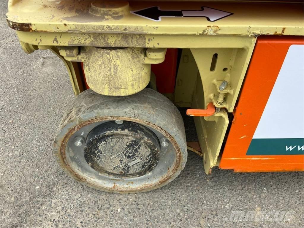 JLG 1230 ES (10150) Scissor Lifts