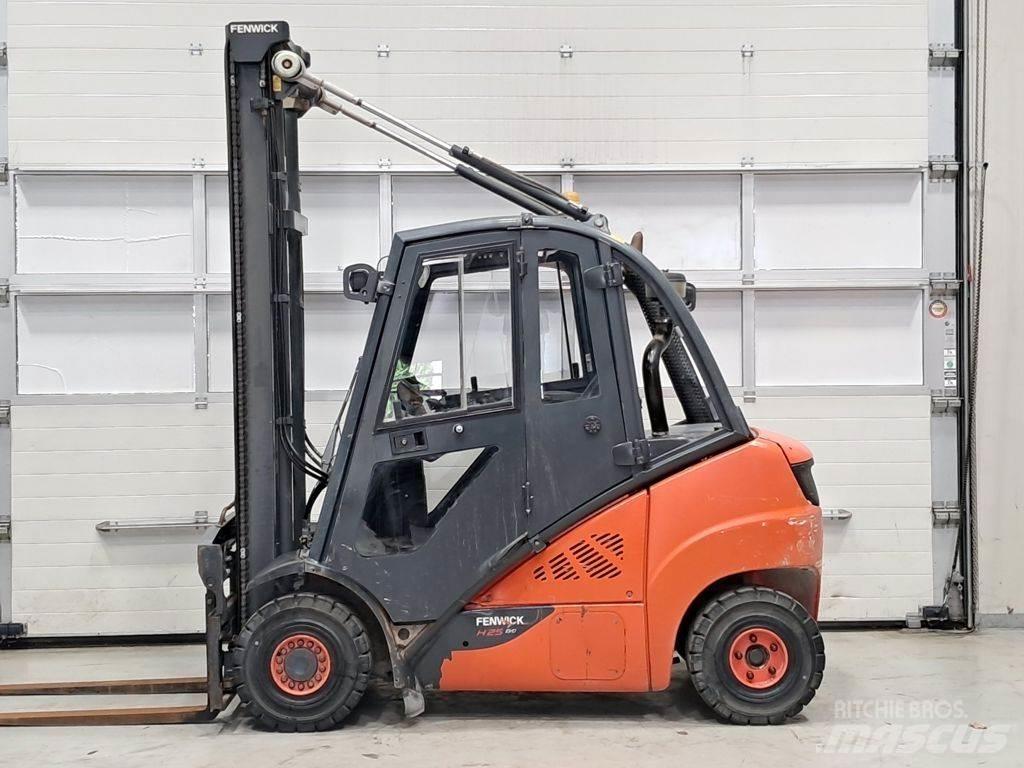 Linde H25D-02 Diesel Forklifts