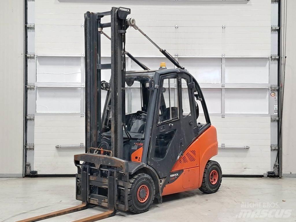 Linde H25D-02 Diesel Forklifts