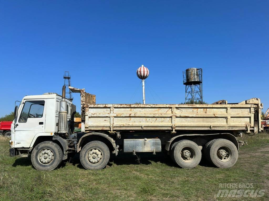 Volvo FL 10 Dump Trucks