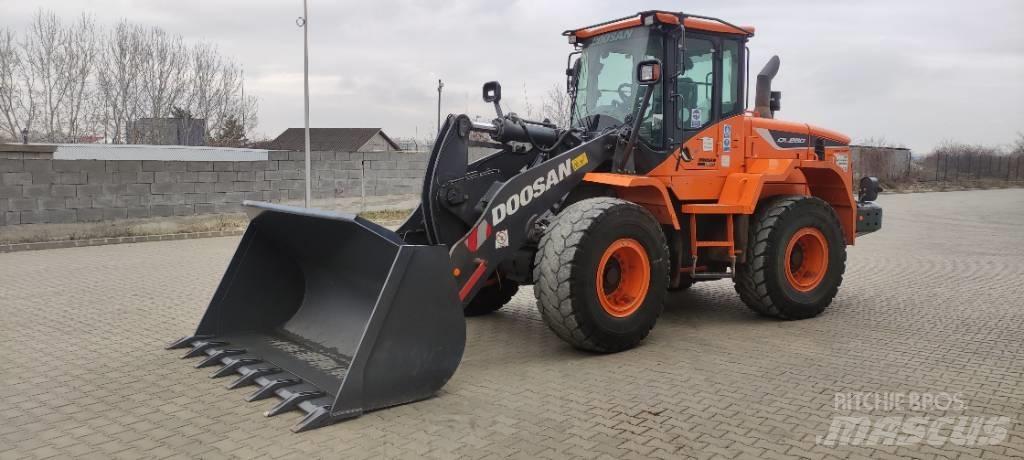 Doosan DL 280-5 Wheel Loaders