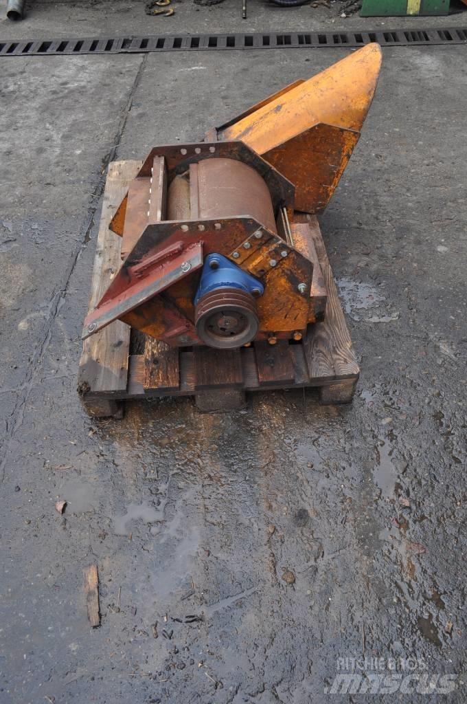  Rębak bębnowy Slasher Saws
