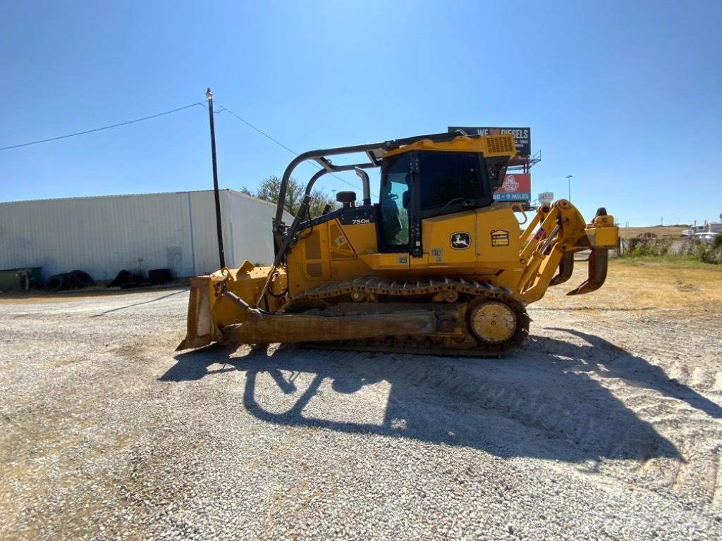John Deere 750 K Crawler dozers