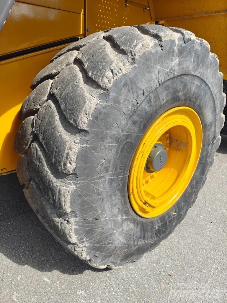 Volvo L 180 E Wheel Loaders