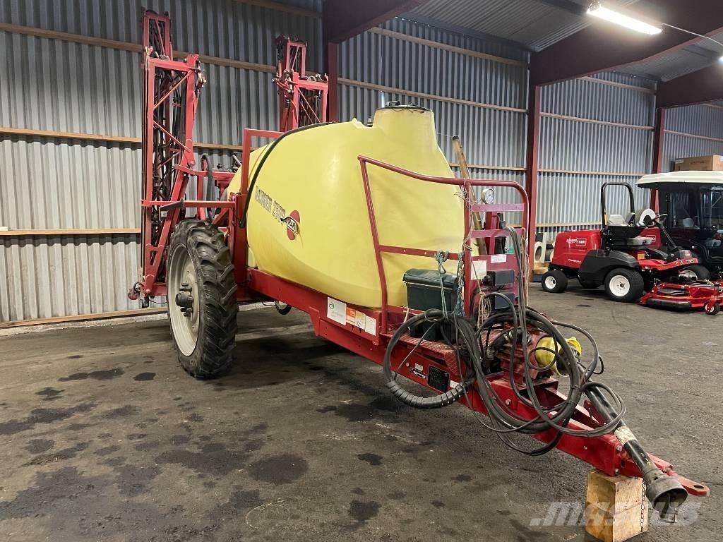 Hardi Ranger 2500 Trailed sprayers