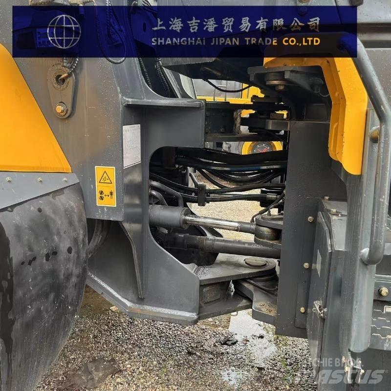 LiuGong CLG 870 H Wheel Loaders