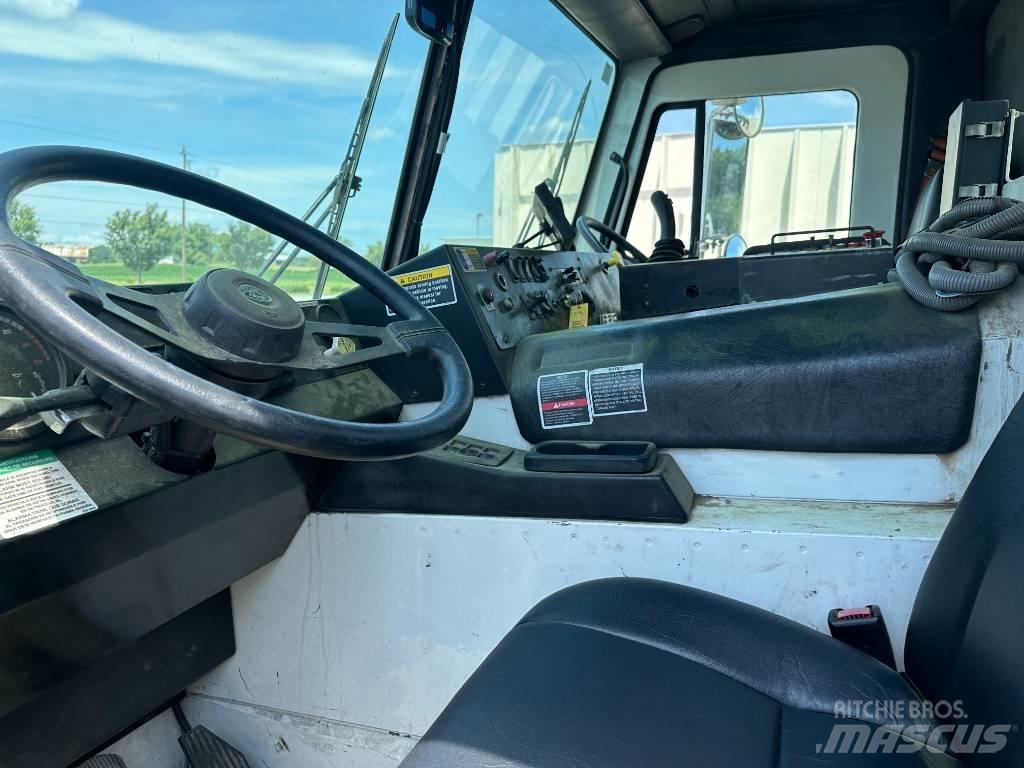 Mack LEU613 Garbage Trucks / Recycling Trucks