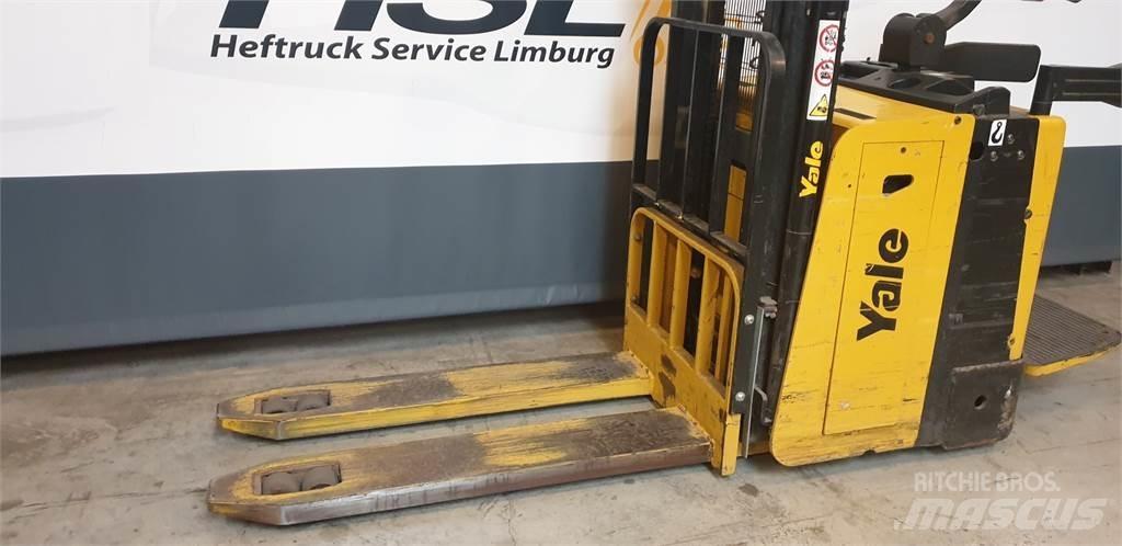 Yale MP20XD 2012 Pedestrian stacker