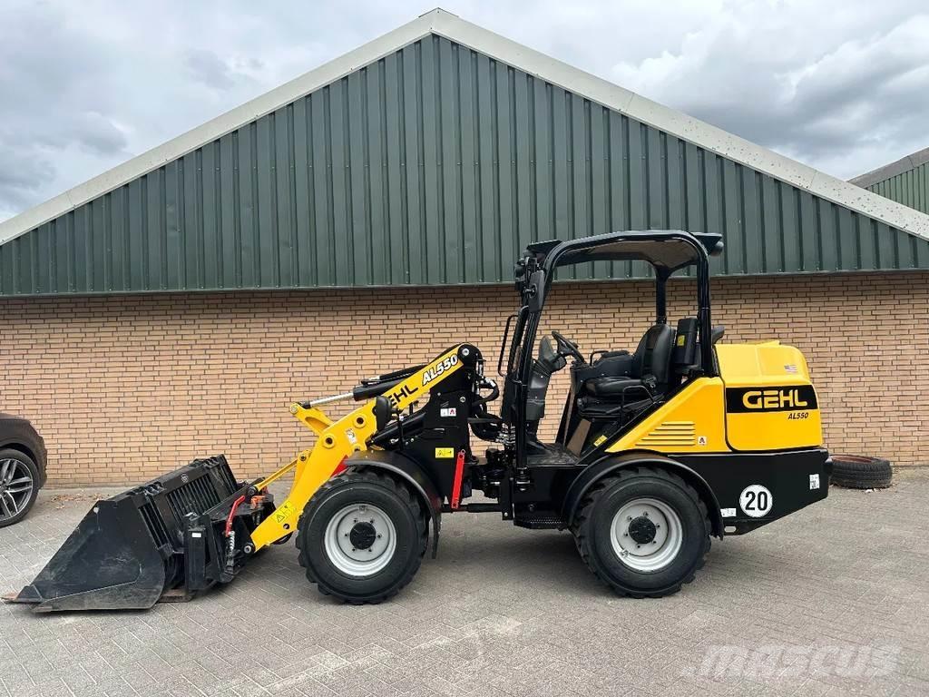 Gehl AL550 Wheel Loaders