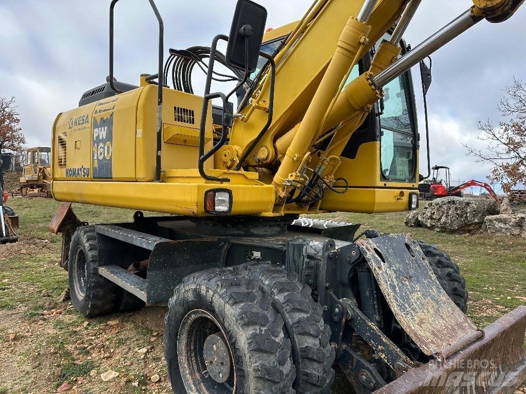 Komatsu PW 160-7E0 Wheeled Excavators